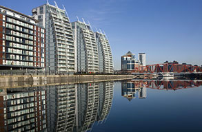 Fly with British Midland International to Manchester Fly with British Midland International to Manchester