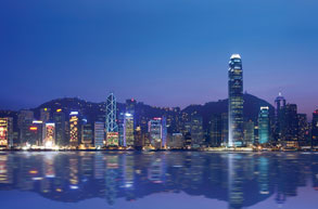 Fly with Cathay Pacific to Hong Kong Fly with Cathay Pacific to Hong Kong