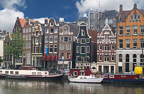 Fly with Surinam Airways to Amsterdam Fly with Surinam Airways to Amsterdam