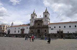 Fly with LAN Ecuador to Quito Fly with LAN Ecuador to Quito