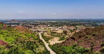 Cheap Car Rentals in Hyderabad, Pakistan