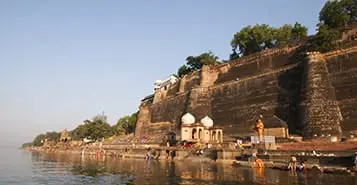 Cheap Car Rentals in Indore, India