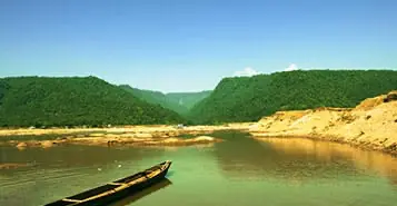 Cheap Car Rentals in Ishurdi, Bangladesh