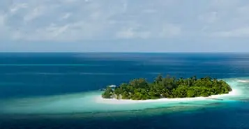Cheap Car Rentals in Kaadedhdhoo, Maldives