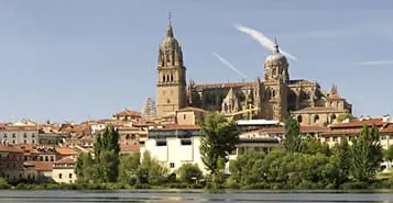 Cheap Car Rentals in Leon, Spain
