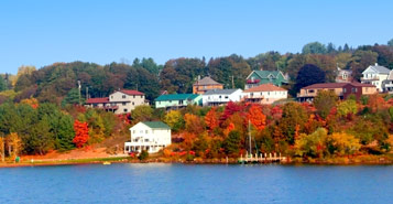 Find Cheap Flights from Marquette to Hancock (MQT to CMX)