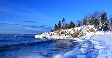 Find Cheap Flights from Edinburgh to Hibbing-Chisholm (EDI to HIB)