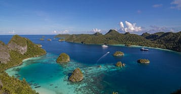 Flights to Ihu Airport (IHU)