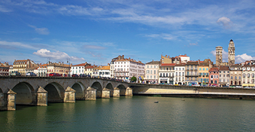 Find Cheap Flights from Dublin to Macon (DUB to MCN)