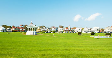 Find Cheap Flights from Westerly to Marthas Vineyard (WST to MVY)