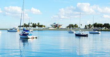 Find Cheap Flights from Huntsville to St Petersburg (HSV to PIE)