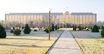 Find Cheap Flights from Mason City to Tashkent (MCW to TAS)