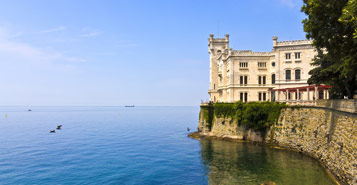 Find Cheap Flights from Aachen to Trieste (AAH to TRS)