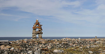 Find Cheap Flights from Dublin to Arviat (DUB to YEK)