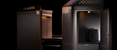 STARLUX  airlines First Class